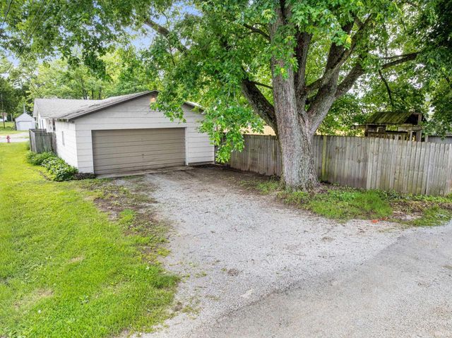 718 S Maple Street, Monticello, IN 47960