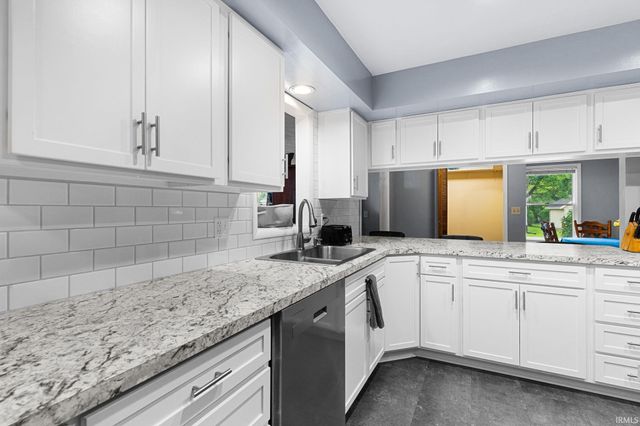 718 S Maple Street, Monticello, IN 47960