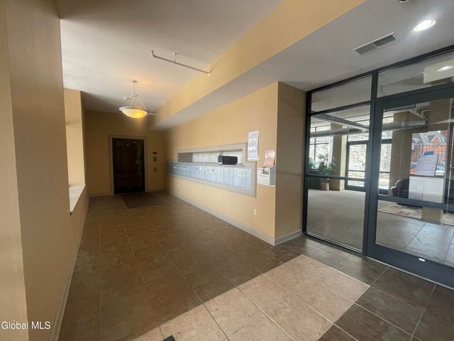 11 Fremont Street, Gloversville, NY 12078