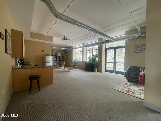 11 Fremont Street, Gloversville, NY 12078