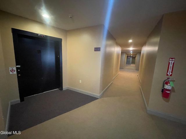 11 Fremont Street, Gloversville, NY 12078