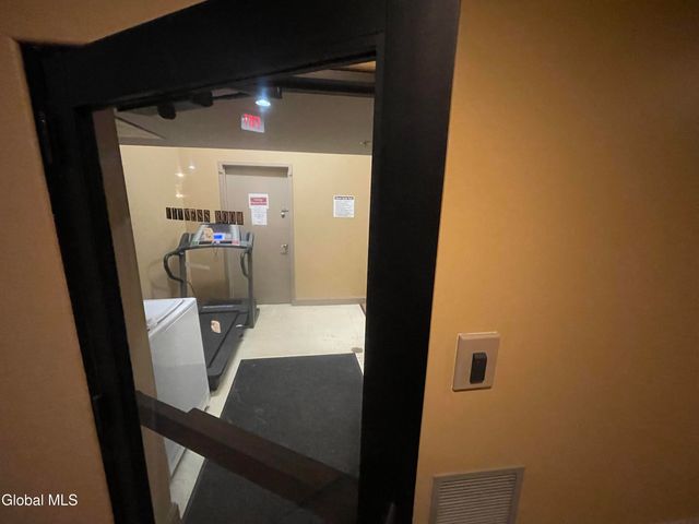 11 Fremont Street, Gloversville, NY 12078