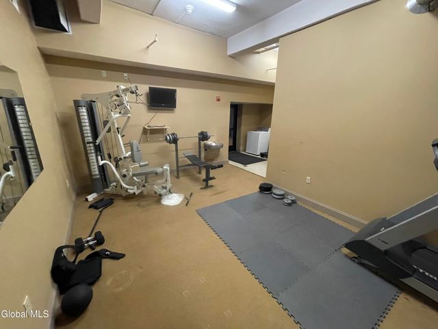 11 Fremont Street, Gloversville, NY 12078