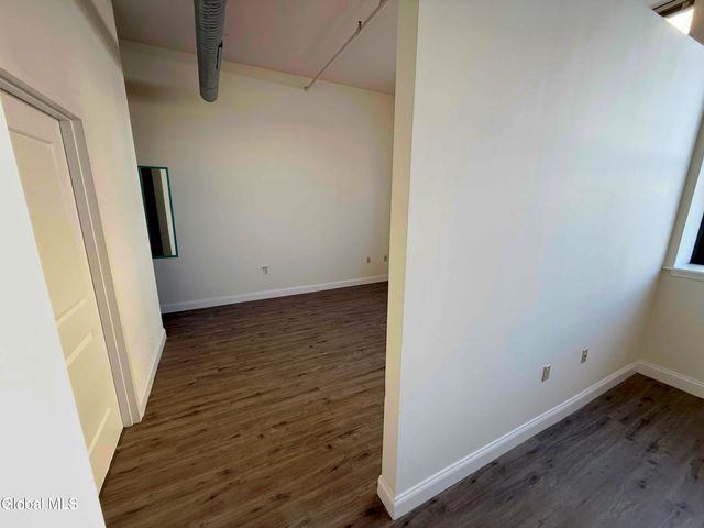 11 Fremont Street, Gloversville, NY 12078