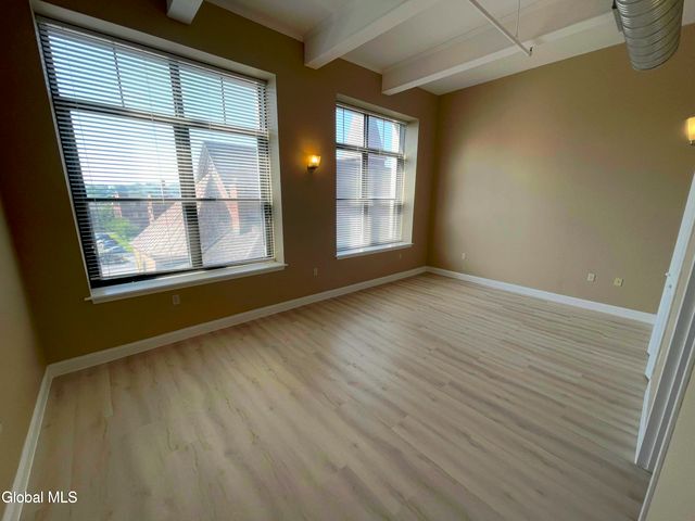 11 Fremont Street, Gloversville, NY 12078