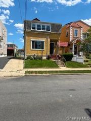 13743 233rd Street, Rosedale, NY 11422