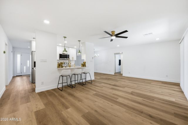 3223 W IRONWOOD Drive, Phoenix, AZ 85051