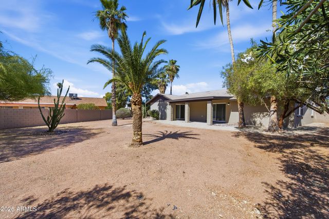 3223 W IRONWOOD Drive, Phoenix, AZ 85051