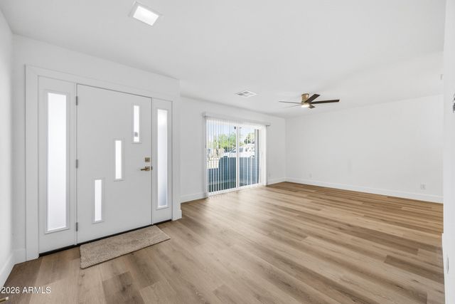 3223 W IRONWOOD Drive, Phoenix, AZ 85051