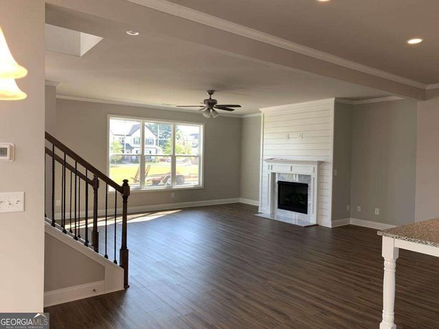 5203 Addison Street, Flowery Branch, GA 30542