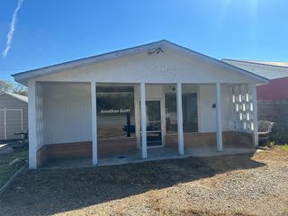 562 Tusquittee Street, Hayesville, NC 28904