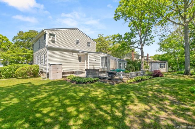 46 39th Street, Islip, NY 11751