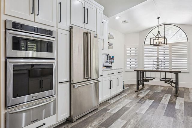 312 WATERWOOD DRIVE, Yalaha, FL 34797