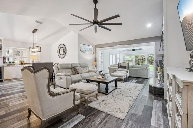 312 WATERWOOD DRIVE, Yalaha, FL 34797