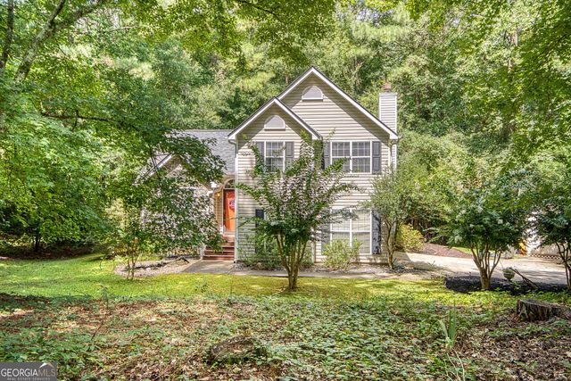 30 Orchard Hills Ct, Newnan, GA 30263
