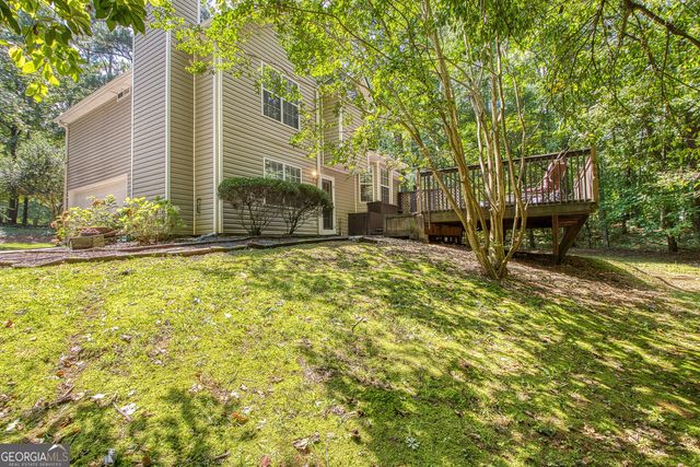 30 Orchard Hills Ct, Newnan, GA 30263