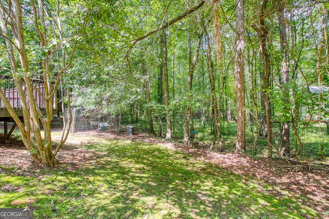 30 Orchard Hills Ct, Newnan, GA 30263