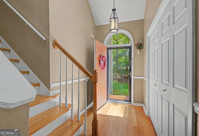 30 Orchard Hills Ct, Newnan, GA 30263