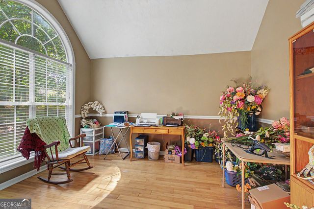 30 Orchard Hills Ct, Newnan, GA 30263