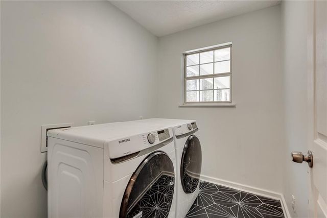 2970 Oxford Road, Atlanta, GA 30349