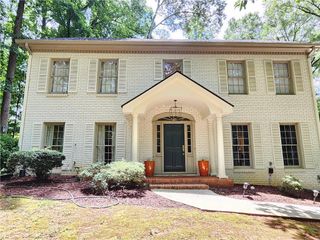 943 Barton Woods NE Road, Atlanta, GA 30307