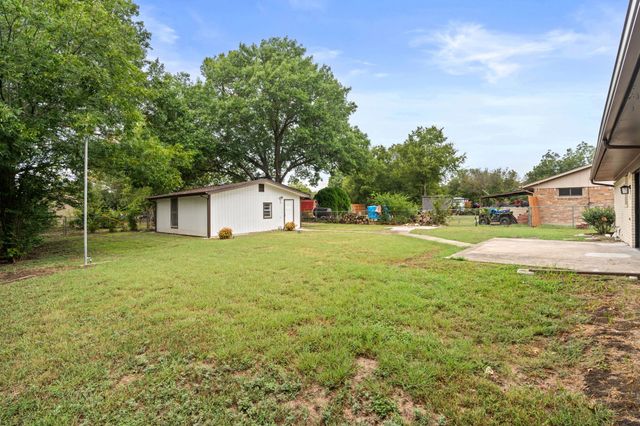 103 N Summit Street, Red Oak, TX 75154