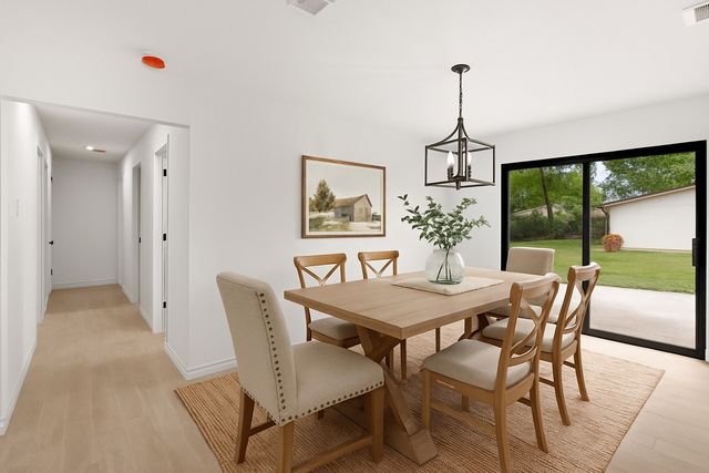 103 N Summit Street, Red Oak, TX 75154