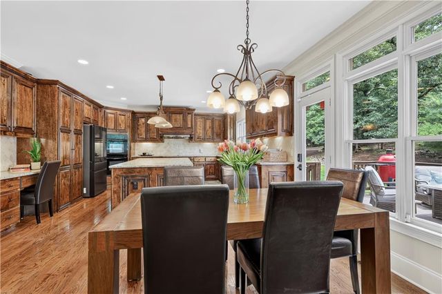 4219 Sierra Creek Drive, Hoschton, GA 30548