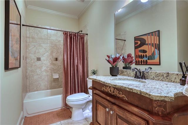 4219 Sierra Creek Drive, Hoschton, GA 30548