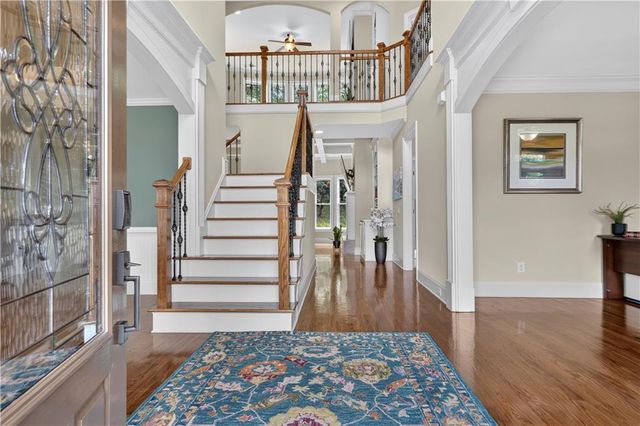 4219 Sierra Creek Drive, Hoschton, GA 30548
