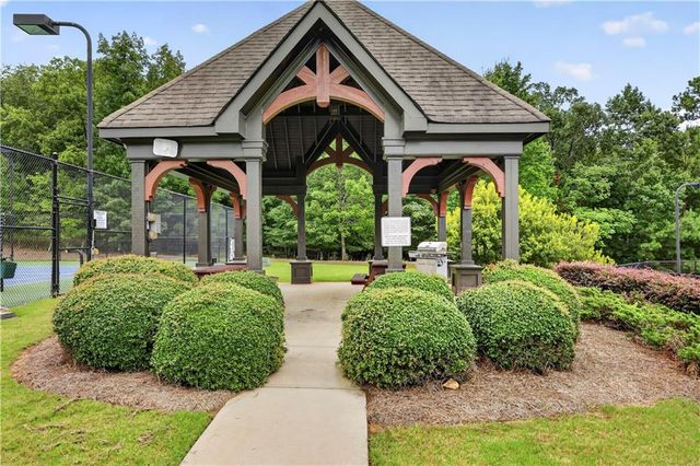 4219 Sierra Creek Drive, Hoschton, GA 30548