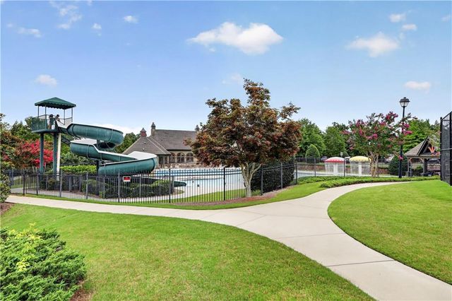 4219 Sierra Creek Drive, Hoschton, GA 30548