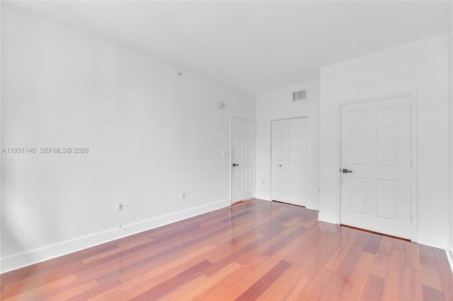 1155 Brickell Bay Dr PH102, Miami, FL 33131