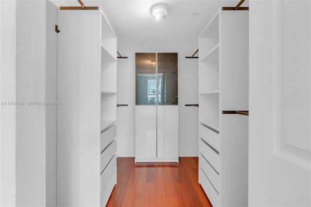 1155 Brickell Bay Dr PH102, Miami, FL 33131