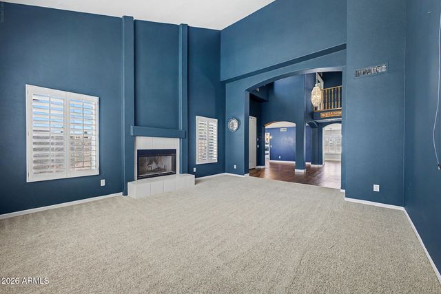 7815 W KERRY Lane, Glendale, AZ 85308