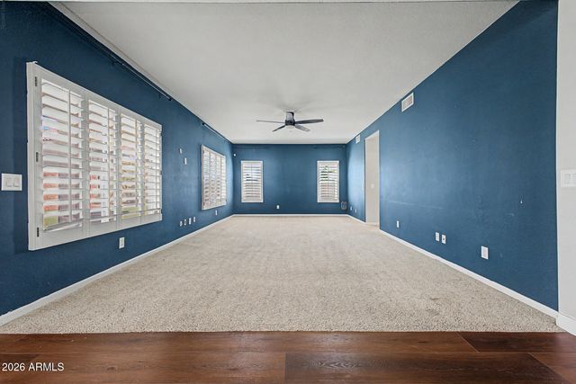 7815 W KERRY Lane, Glendale, AZ 85308
