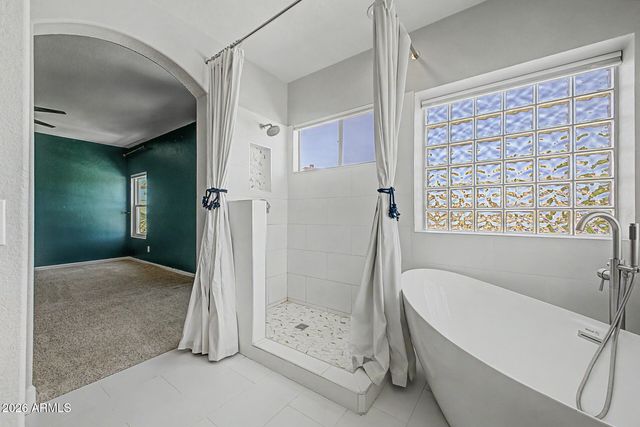 7815 W KERRY Lane, Glendale, AZ 85308
