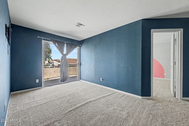 7815 W KERRY Lane, Glendale, AZ 85308
