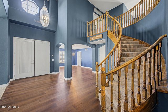 7815 W KERRY Lane, Glendale, AZ 85308