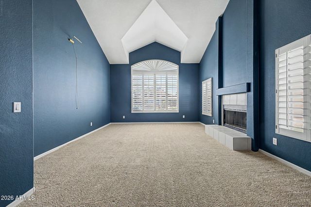 7815 W KERRY Lane, Glendale, AZ 85308