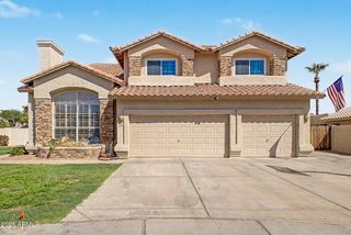 7815 W KERRY Lane, Glendale, AZ 85308