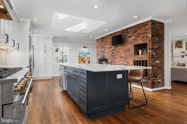 1107 POTOMAC LN, Alexandria, VA 22308