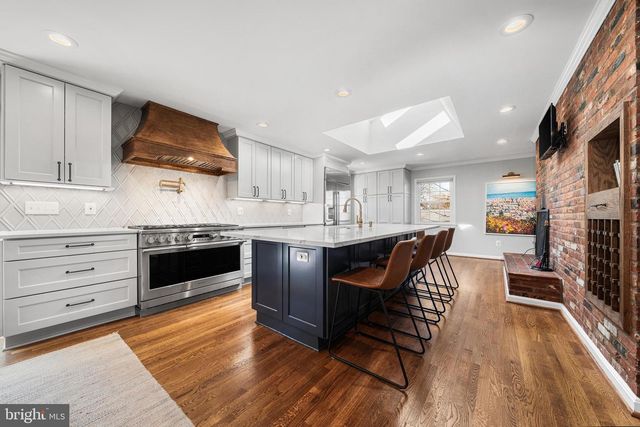 1107 POTOMAC LN, Alexandria, VA 22308