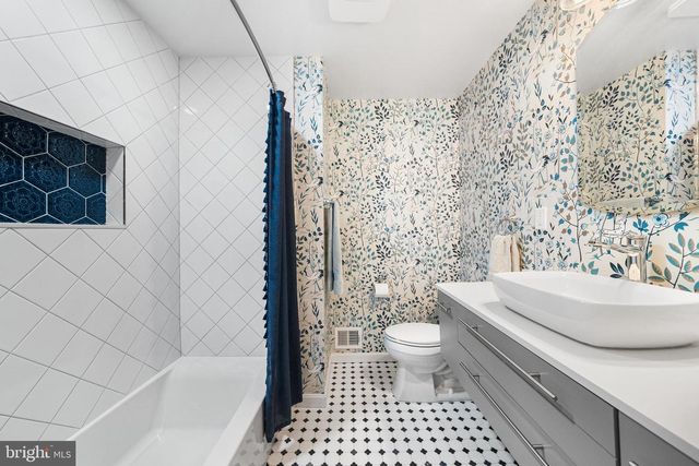 1107 POTOMAC LN, Alexandria, VA 22308