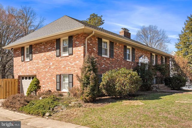 1107 POTOMAC LN, Alexandria, VA 22308