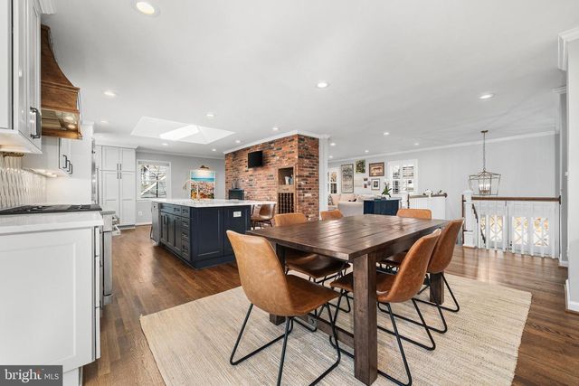 1107 POTOMAC LN, Alexandria, VA 22308