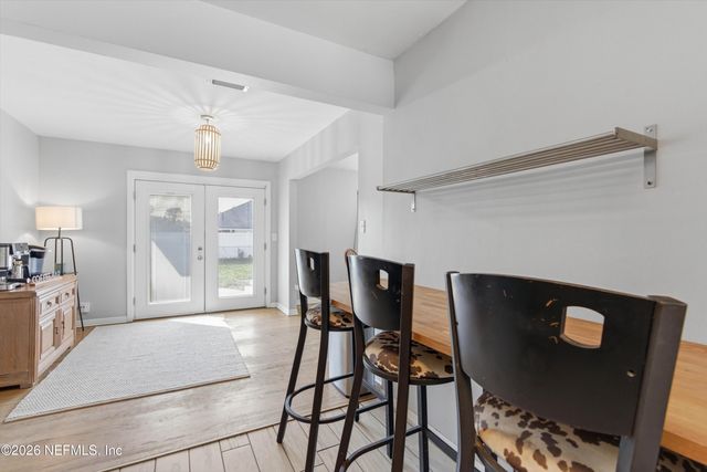 2438 BUTTONWOOD Drive, Jacksonville, FL 32216