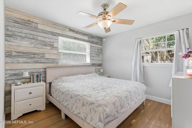 2438 BUTTONWOOD Drive, Jacksonville, FL 32216