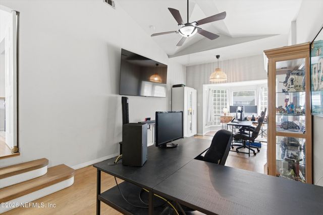 2438 BUTTONWOOD Drive, Jacksonville, FL 32216