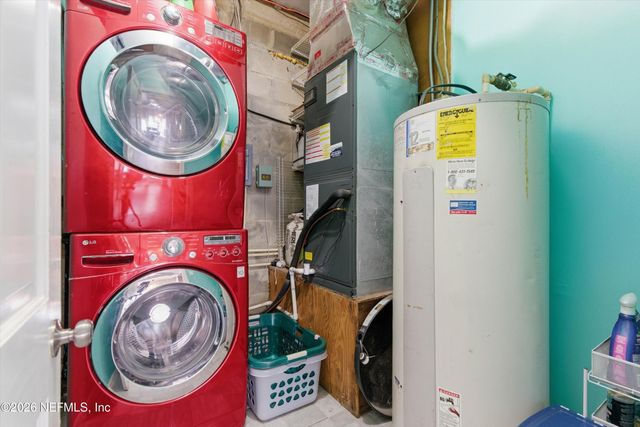 2438 BUTTONWOOD Drive, Jacksonville, FL 32216